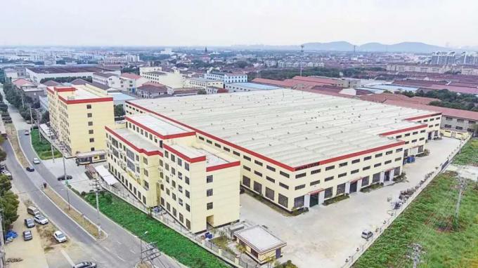 Nuevo andamio de la construcción del diseño con las abrazaderas del andamio en venta